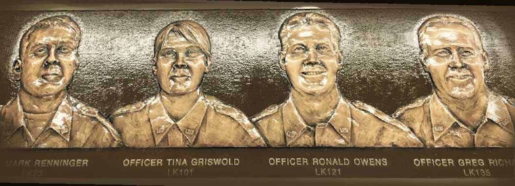 cast bronze bas relief plaque of 4 fallen hero officers